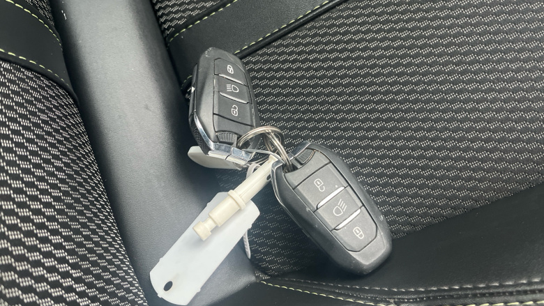 Peugeot 2008 1.2 PureTech 130 GT 5dr EAT8 Petrol Estate